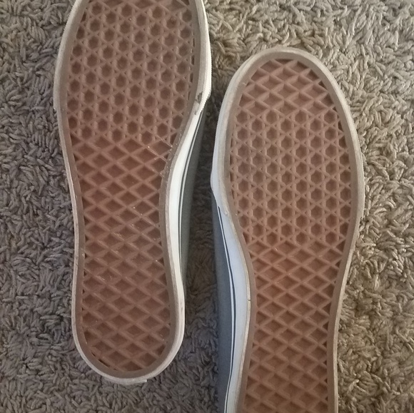 Like new grey vans - Picture 4 of 4